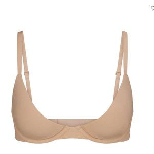 SKIMS Plunge Bra 32DD